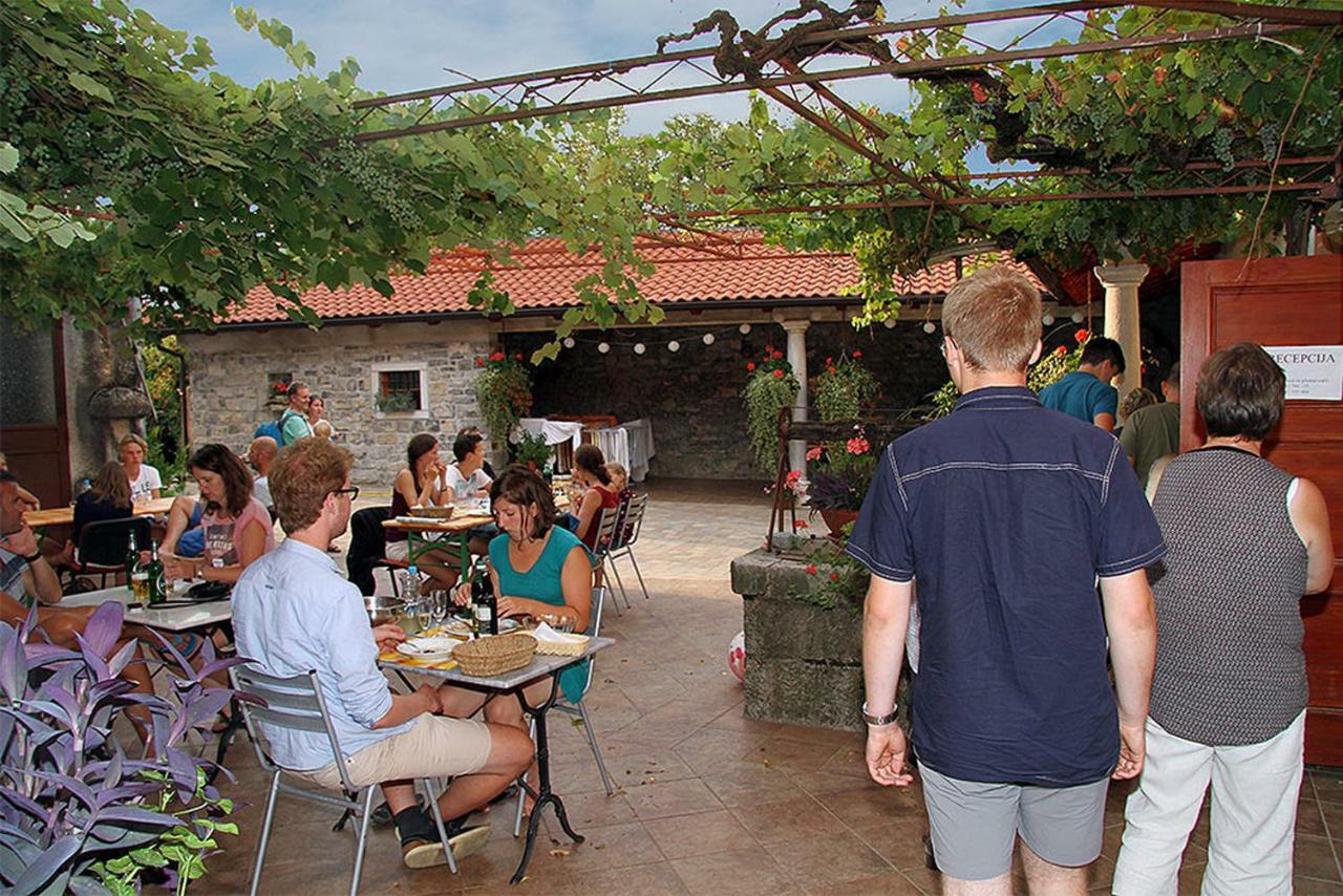 فيلا Tourist Farm Dujceva Domacija Vremski Britof المظهر الخارجي الصورة